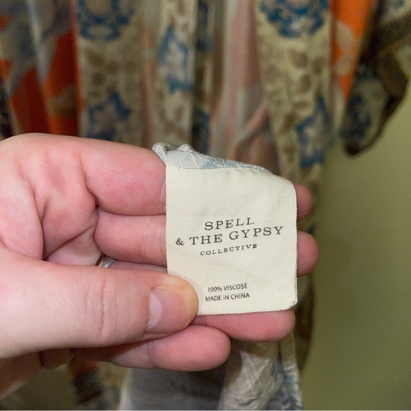 Spell & The Gypsy Cherry Blossom Kimono in Tangerine Size M/L with Sash - Picture 9 of 11